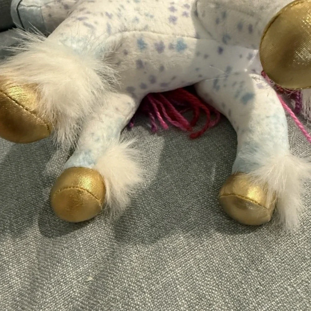 Uni the Unicorn Plush Stuffed Animal with‎ Yarn Hair 2019
